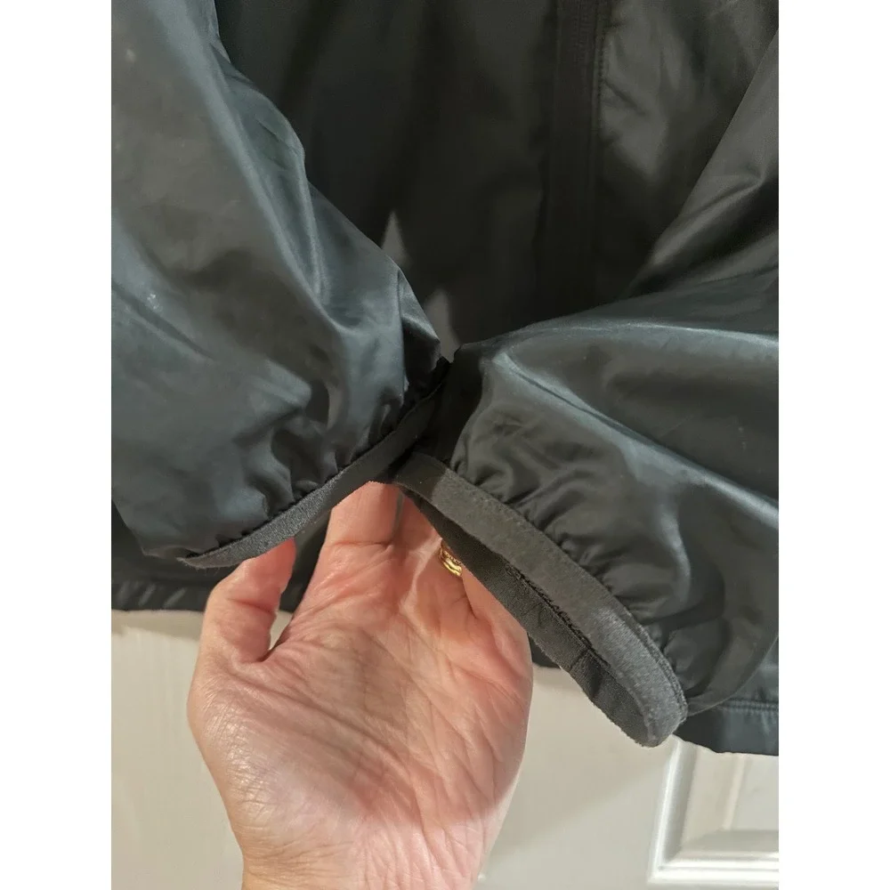 Nike windbreaker black